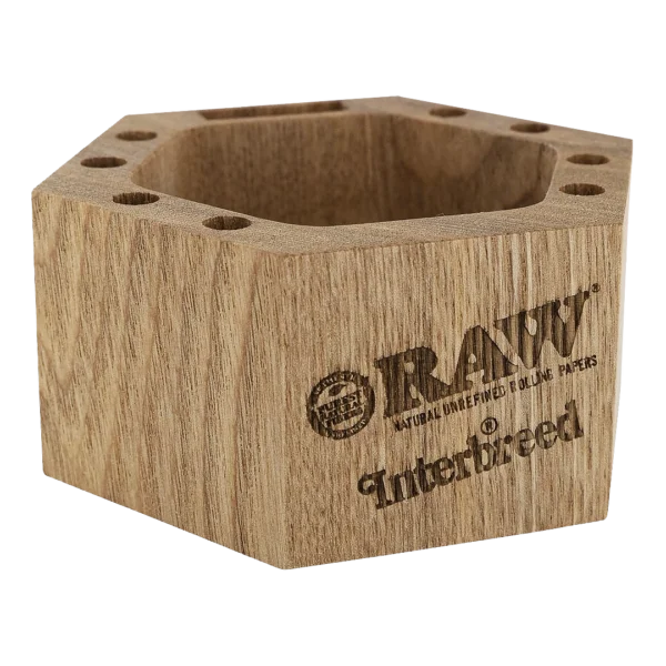 RAW X INTERBREED CHILLING WOOD ASHTRAY